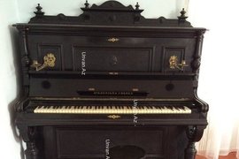 Bakıda 1810 cu ilin pianosu 39 000 manata satışa cıxarıldı