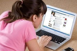 "Facebook" istifadəçilərini gözləyən təhlükə - Dəli ola bilərsiniz...