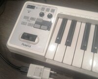Midi klaviatura Roland A49