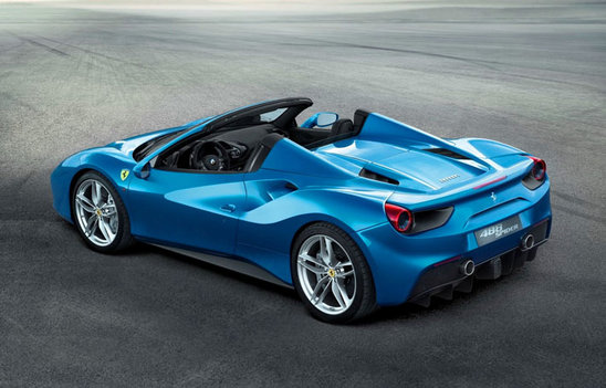 "Ferrari" ən güclü kabrioletini təqdim etdi - FOTO