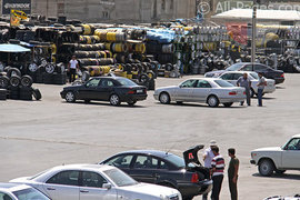 Maşın bazarına gömrük zərbəsi