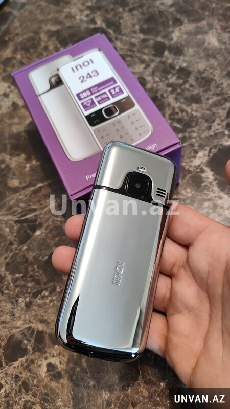 Nokia 6700 Silver Metallic telefon