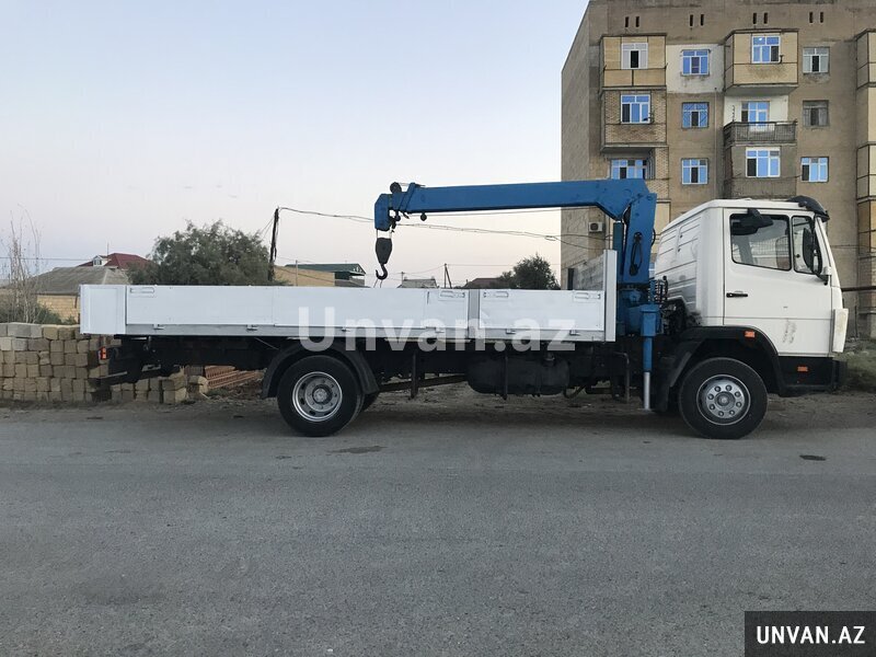 Mercedes Actros 2001 il, 5600 motor