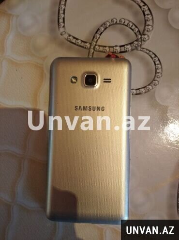 Samsung j2 qizili telefon
