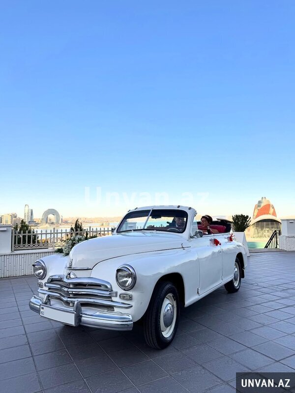 Retro toy nisan masini pobeda icaresi Retro toy nisan masini pobeda icaresi