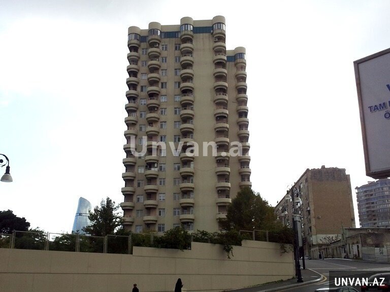 Dilarə Əliyeva küçesi - 32 3 otaq , Səbail rayonu Dilarə Əliyeva küçesi - 32 3 otaq , Səbail rayonu