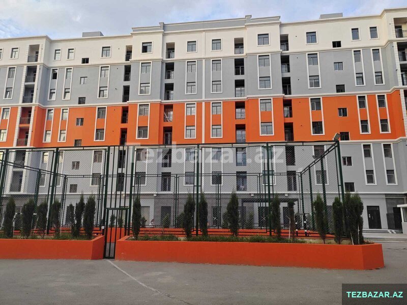 Satılır 4 otaqlı yeni tikili 145 m² Satılır 4 otaqlı yeni tikili 145 m²