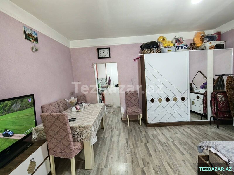 1.otagli Ewyali ev satilir 1.otagli Ewyali ev satilir