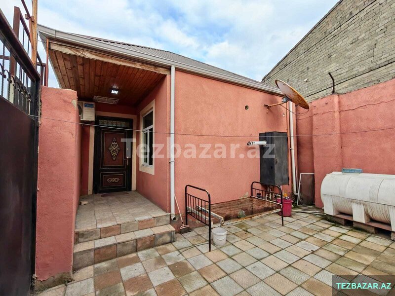 Zabratda Polis-bolmesin yaxinligind Zabratda Polis-bolmesin yaxinligind
