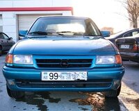Opel Astra  1992 il, 1600 motor