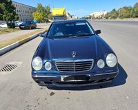 Mercedes E 220  2001 il, 220 motor