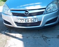 Opel Astra  2008 год, 1 motor