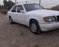 Mercedes E 250  1990 il, 2500 motor