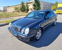 Mercedes E 220  2001 il 2200 motor