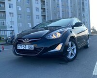 Hyundai Elantra  2015 год, 1800 motor