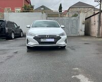 Hyundai Elantra  2018 il, 2000 motor