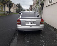 Opel Astra  2000 год, 1600 motor