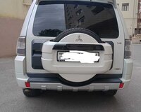 Mitsubishi Pajero  2011 il, 1000 motor