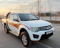 Mitsubishi L 200  2012 il 2500 motor