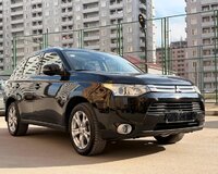 Mitsubishi Outlander  2015 il, 200 motor