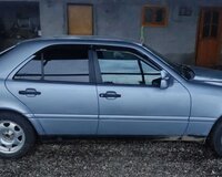 Mercedes C 180 1994 il 111 motor