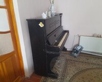 Pianino Ukrayna markalı