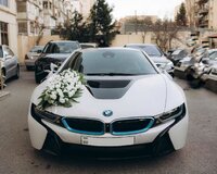 Bmw i8 toy masini sifarisi