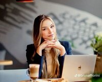Gənclər üçün ofis daxili iş imkanl