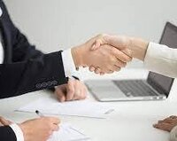 Ofis meneceri vakansiyasi