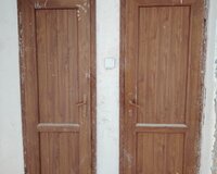 Plasdik qapi