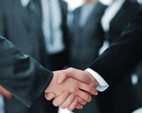 Ofisdaxili menecer işi təklif olunur