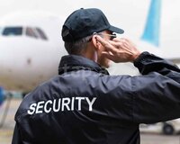 Qarayevdə Xəstəxanaya Mühafizəçi tələbi Monitor arxası