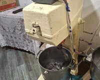 Xemir qarisdiran xemir yoguran