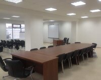 Təcrübəli kadrlar üçün iş təklif olunur