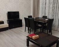 Xadimə işi axtarıram