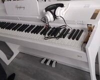 Elektro Pianino yeni nəsil