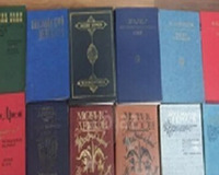 Продается на русском литература и на кирилише Bədii ədəbiyya