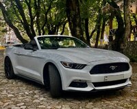 Ford Cabrio Mustang kirayesi gunluk depozitsiz