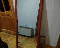İşlənmiş yaxşı vəziyyətdə divar güzgüsü satılır