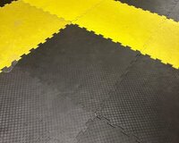 Tatami idman döşəyi