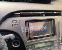 Toyota Prius 30 monitor çərçivəsi