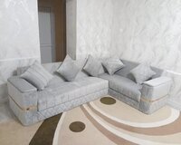 Kireslo divan