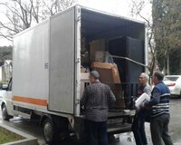 Rayonlara mebel və pianinoların daşınması