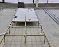 Yüksəldilmiş döşəmə