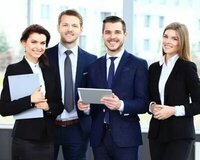 Ofis Meneceri Tələb olunur