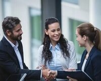 Ofis Meneceri Tələb olunur