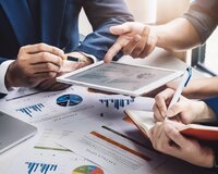 Kadr Hazırlığı üzrə Təlimçi