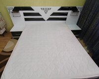 Yataq otaqi mebeli satilir