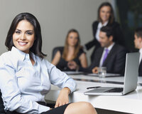 Ofise menecer axtarilir