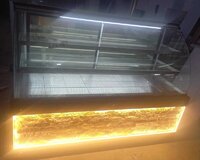 Şirniyyat soyuducu vitrin satilir